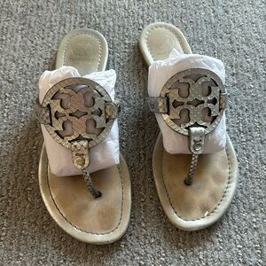 Tory Burch silver sandals. Size 8